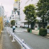 【悲報】盗撮された立ちんぼ美人女さん、怒り狂うｗｗｗ