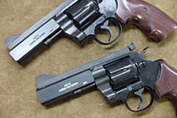 昭和刑事銃博物館 - パイソンカスタム