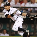 『【MLB】イチローの二死一、二塁からの奇襲バントに監督「ベストの選択とは思わない」』の画像