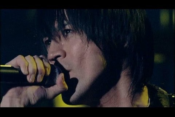 氷室京介 LIVE DAM STADIUM 非売品のぼり 氷室京介 25周年ツアー追加公演発表、ラストは夏の横浜
