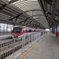 行くとこないのでランシット市場と空軍博物館へ