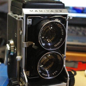 マミヤフレックスCシリーズ（2眼レフ）特集 その④ C33 : カメラと