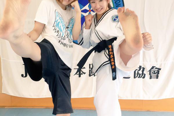 誰にも言えない 知られたくない 武道女子の汚い足 誰にも言えない 知られたくない 武道女子の汚い足