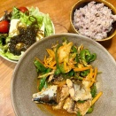 鯖水煮缶のキムチ炒め
