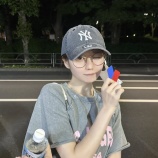 『[イコラブ] 大谷映美里「すっぴんオフモード」の街中ショット公開「美貌隠しきれてない」「透明感すごい」と反響』の画像