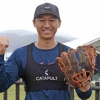 加藤豪将、昨季の日本ハムの全試合を映像で確認していた