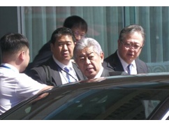 【悲報】岩屋毅、習近平からの『お呼び出し』に尻尾を振って企業幹部50人を大引率! 【悲報】岩屋毅、習近平からの『お呼び出し』に尻尾を振って企業幹部50人を大引率!