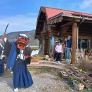 春分の日、獅子舞がやってきました