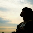 48歳会社員の女、コンビニでおにぎりやクッキーを万引き「将来が不安で」