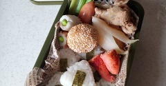 無理はいかん。と、ピンクの蝶々つくりました。