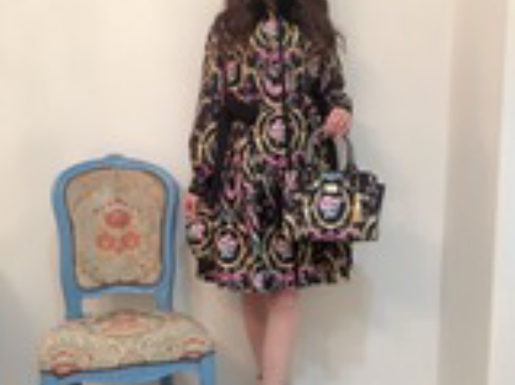 ☆Sale60%OFF★アントーニアツインリボンコート★アントーニア柄マリーブラック、38サイズが残り1枚☆