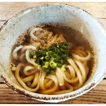 純手打ち一心うどん泉本屋の春メニュー