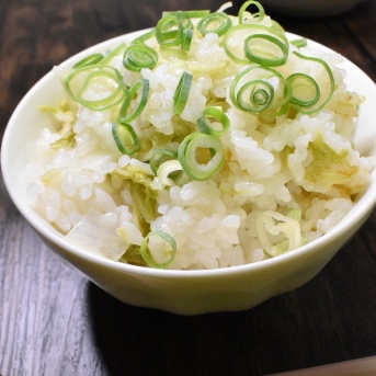 味付け簡単♪白菜の中華風炊き込みご飯