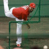 『【野球】広島の２０５ｃｍ投手キャム・ミコライオ、３６球中２１球がボールの大乱調も賛辞の嵐』の画像