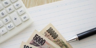 夫が医者嫌いで自分は病院に行かず、家計の話をする時に医療費は小遣いから出せと言われ…