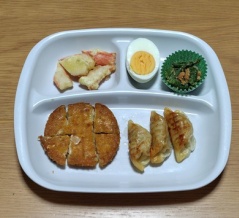 クリスマス・イブの夜に忘年会？