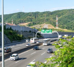 新名神「高槻JCT〜高槻IC」上下線が夜間通行止めになるみたい。11月10日〜22日