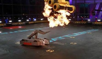 アメリカで人気! 白熱の「battle bots」を紹介するスレ(動画像あり)
