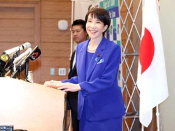 小林政調会長　体制への反乱