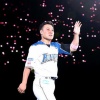 田中賢介1499安打(日米通算1507安打) 福浦和也2000安打 	
