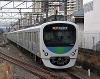 『久し振りの西武鉄道新宿線系統散策で2000系とか30000系とか横浜高速Y517編成とか……』の画像
