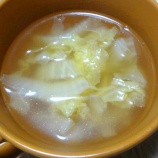 『味噌汁やスープにはなるべく野菜を入れて』の画像