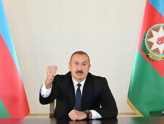 「ウクライナは屈服せず」…アゼルバイジャン大統領がロシアに停戦忠告！