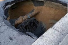 なんか最近至る所で道路陥没してるけど大丈夫なのかな？