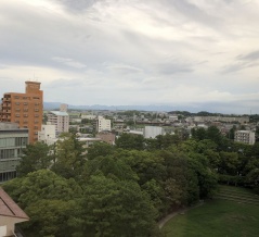 記者クラブおつ 2026年8月