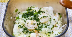 レンジで簡単「海老ピラフ」（EVER COOK）使用&「あおよ」さんの耐熱の器をトンスイに使用