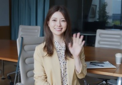 きたぁぁぁぁぁぁ！ 白石麻衣、こんなOLいたら仕事楽しすぎるだろｗｗｗｗｗ