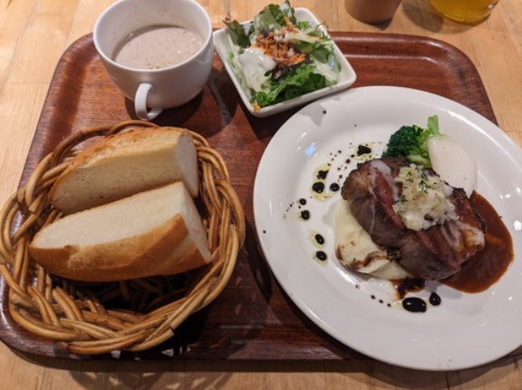 大阪のランチ900円がこちらｗｗｗｗｗｗｗｗｗｗｗ