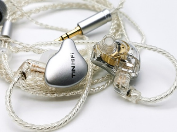 「TINHIFI C1」 30ドル以下の低価格モデルながらDLC振動板ドライバーを搭載。バランスが良くメリハリのあるサウンドを楽しめる低価格中華イヤホン【レビュー】