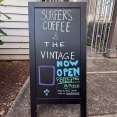 ワヒアワとは一味違う！カカアコの「Surfers Coffee ＆ The Vintage」の居心地の良さはこれまた感動レベルでしたよ