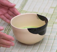 沼津御用邸記念公園でわりとガチめのティータイム。お作法わからなくてもOK。ぬまづ茶会は5月10日。