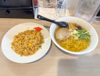 枝幸町 ラーメン【山本商店】塩篇