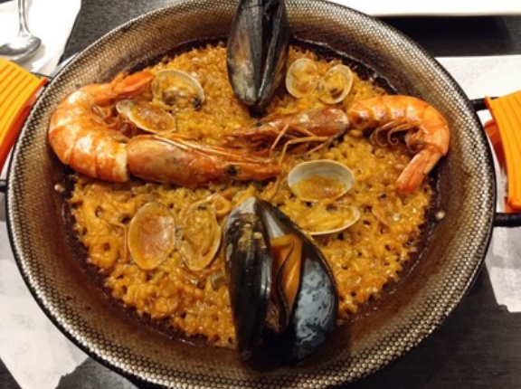 グルメ　スペイン料理 ムイリコ　千葉市中央区