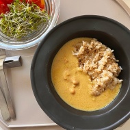 さわやかなレモン風味のまろやクリーミーカレー