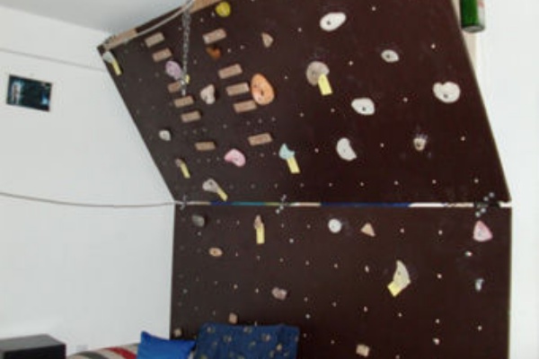 ボルダリングの作り方 Diy作品集 クライミングウォール 家 ブログ 2 2 Diyナビ ブログ 北欧 Diyナビ