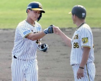 【阪神】ドラ５・戸井零士、森下に続く新人２人目“プロ初安打”