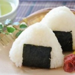 最近コンビニおにぎりの値段バグってない？