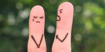 私のやることにいちいち「もういい年なんだから」「おばさんなんだから」と突っかかってくる。ある日言い返したら…