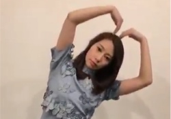 【乃木坂46】桜井玲香が考案、「ハート」ポーズ全員分まとめ！！ひふみんも登場www【シンクロ坂】