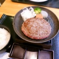 とろけるハンバーグ　福よし　中山駅前店　〜　とろけるハンバーグ