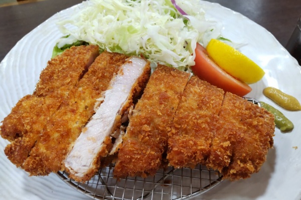 大食いグルメなランチ ロースカツ