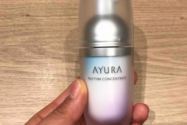 アラサー模範olのコスメ紹介ブログ