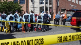 乱射魔に唐辛子スプレー、お手柄学生に結婚祝いの嵐…アメリカ