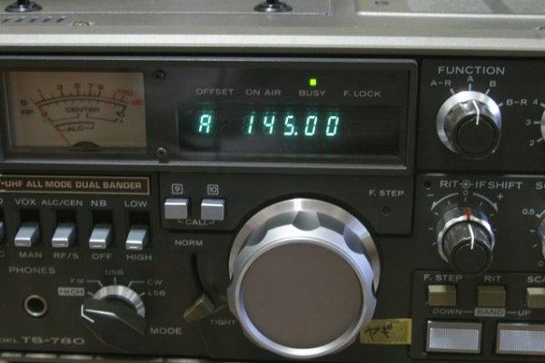 ケンウッドTS-790S 点検、動作品 ケンウッドTS-790S 点検、動作品 ケンウッドTS-790S 点検、動作品
