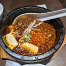 陳家私菜(五反田店)   絶品！！ 頂天石焼麻婆豆腐ランチ980円(激辛) ＆ 和牛と発酵野菜のピリ辛煮込みランチ1,180円 etc