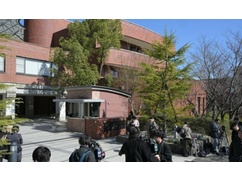 【辺野古転覆事故】活動家「女子高生の思いはきっと無駄な工事やめて」⇒ 遺族「娘を仲間ように語るな！お前らとは違う！」と大激怒
